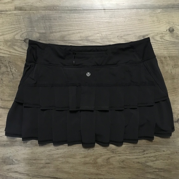 lululemon athletica Pants - Lululemon Pace Setter Skirt Black Sz 8 Reg